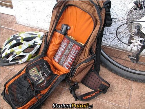 Plecak prawdziwego studenta –  