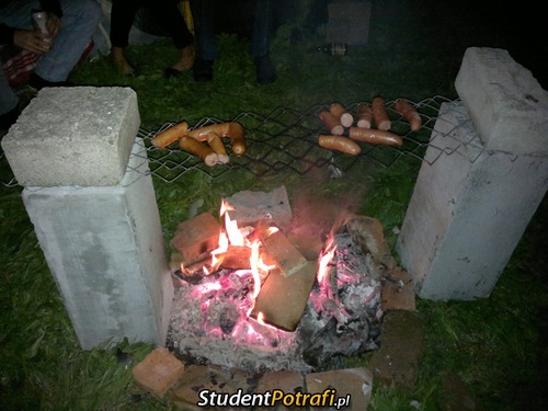 Studencki grill –  