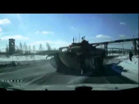 Znów czołg w Rosji na drodze –  